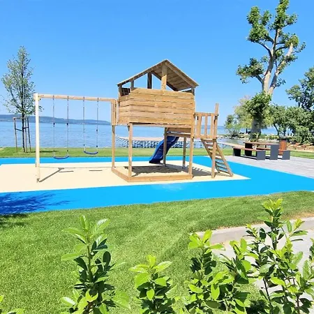 Apartmanhotel Platan Relax With Lakeview