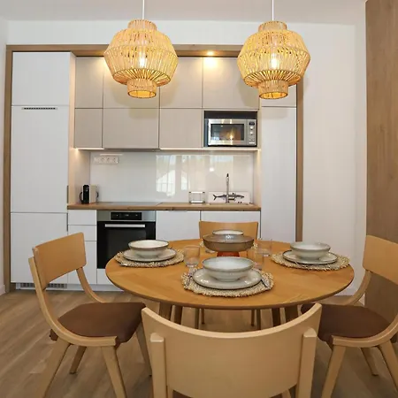 Platan Relax With Lakeview Balatonboglár